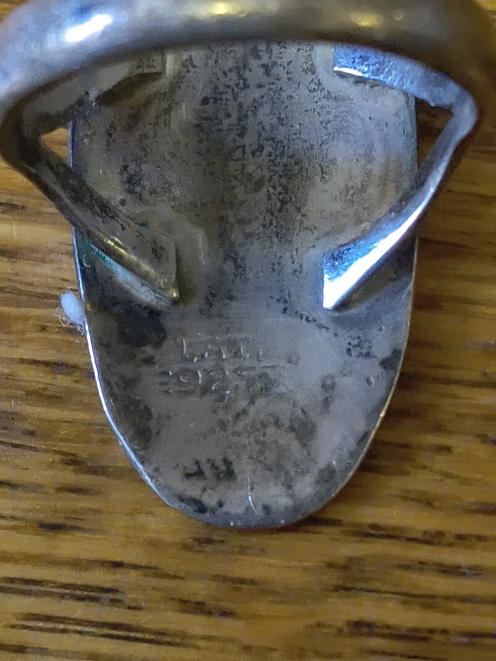 Taxco Turquoise and Mother-of-Pearl Bird Inlay Ring - Picture 4 of 7